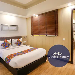 Fabhotel Sapphire 83 3* Gurgaon