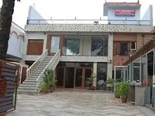 Oyo 16147 Hotel Jyoti Continental Agra Agra