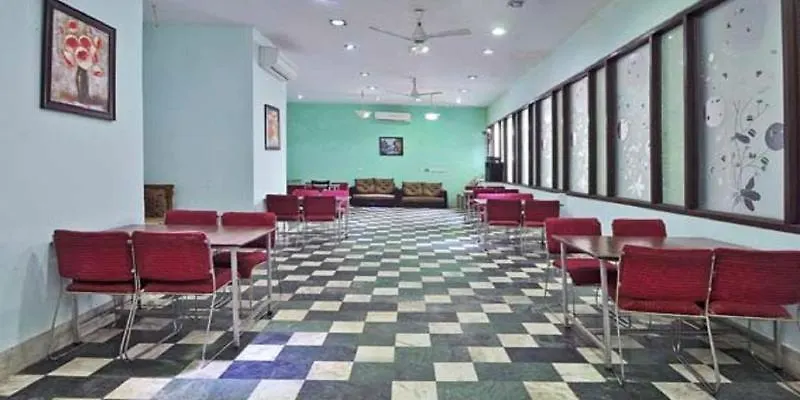 Oyo 16147 Hotel Jyoti Continental Agra Agra  Agra (Uttar Pradesh)
