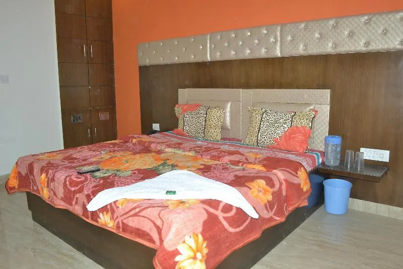 Oyo 16147 Hotel Jyoti Continental Agra Agra  India